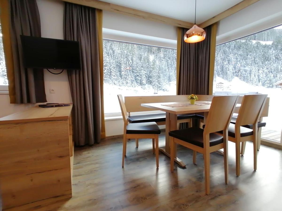 Alps Tux Apartman Kültér fotó