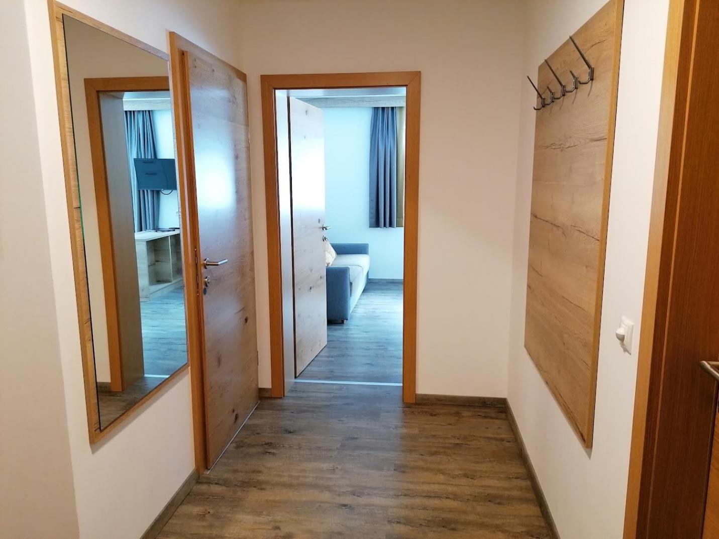 Alps Tux Apartman Kültér fotó