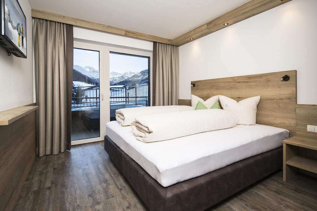 Alps Tux Apartman Kültér fotó