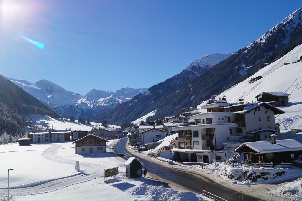 Alps Tux Apartman Kültér fotó