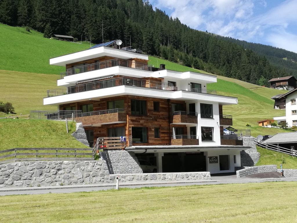 Alps Tux Apartman Kültér fotó